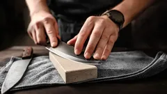 Jak naostřit nože pomocí vodního brousku: 5 jednoduchých kroků k dokonale ostré čepeli.