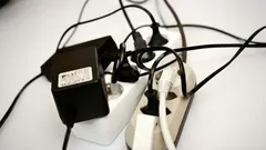 Není to ani pračka, ani rychlovarná konvice. Odborníci zjistili, které domácí spotřebiče spotřebovávají nejvíce elektřiny. Jak lze ušetřit?