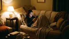 Proč působíte jako společenský člověk, ale nemáte žádné blízké přátele: nenápadné známky emocionální odtažitosti