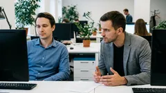 Jak jednat s nepříjemným člověkem slušně a bez přetvářky: 8 kroků, které se hodí znát